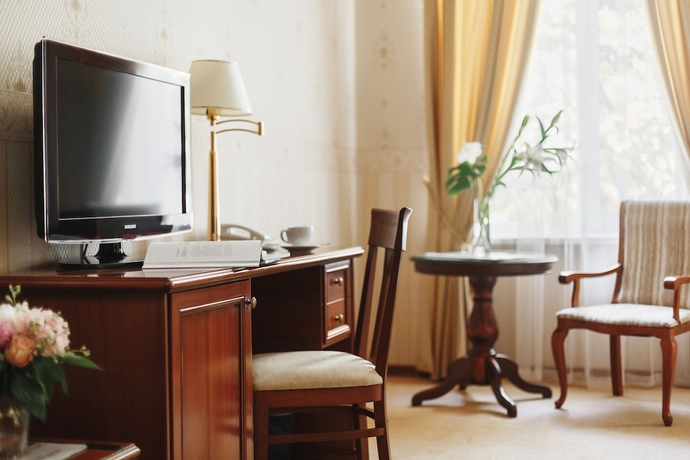 Imagen de la habitación del Hotel Continental, Odessa. Foto 11