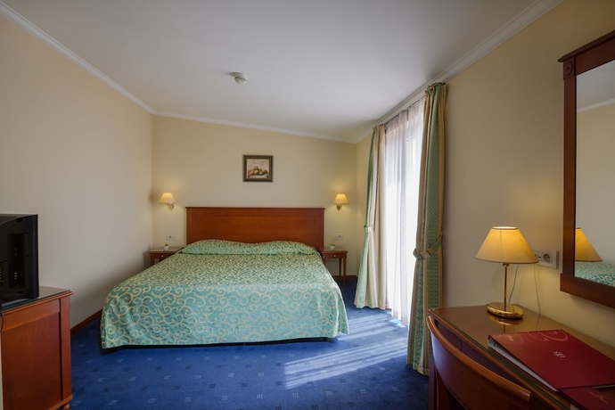 Imagen de la habitación del Hotel Continental, Opatija. Foto 9