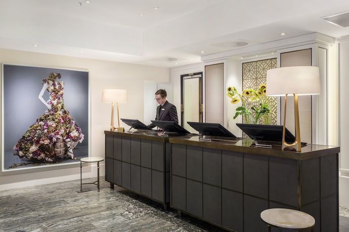 Imagen de los interiores del Hotel Continental, Oslo. Foto 19