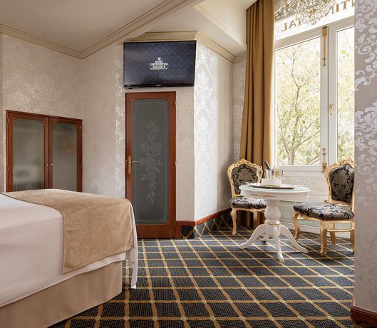 Imagen de la habitación del Hotel Continental Palacete. Foto 9