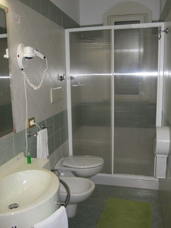 Imagen de la habitación del Hotel Continental, Pozzallo. Foto 23