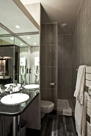 Imagen de la habitación del Hotel Continental - Reims. Foto 6