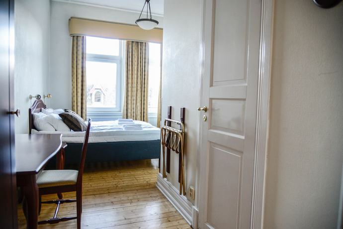 Imagen de la habitación del Hotel Continental Relax and Spa. Foto 18