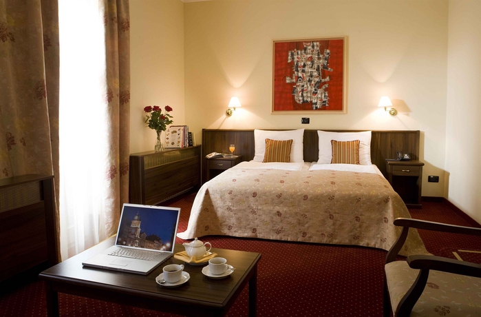 Imagen de la habitación del Hotel Continental, Rijeka. Foto 7