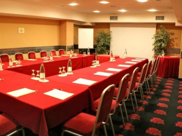 Imagen general del Hotel Continental Rimini. Foto 4