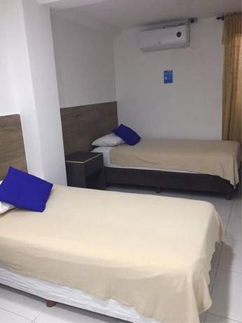 Imagen de la habitación del Hotel Continental SAI. Foto 13