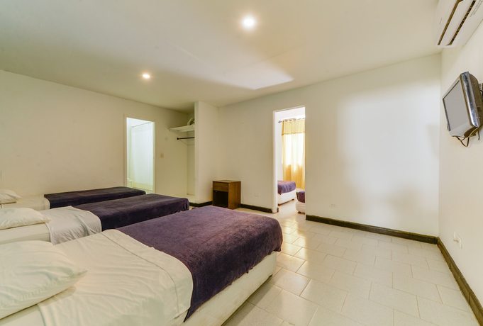 Imagen de la habitación del Hotel Continental SAI. Foto 19