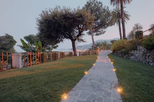 Imagen de la habitación del Hotel Continental, Santa Margherita Ligure. Foto 3