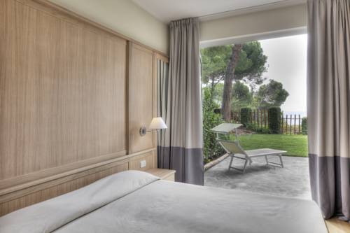 Imagen de la habitación del Hotel Continental, Santa Margherita Ligure. Foto 8