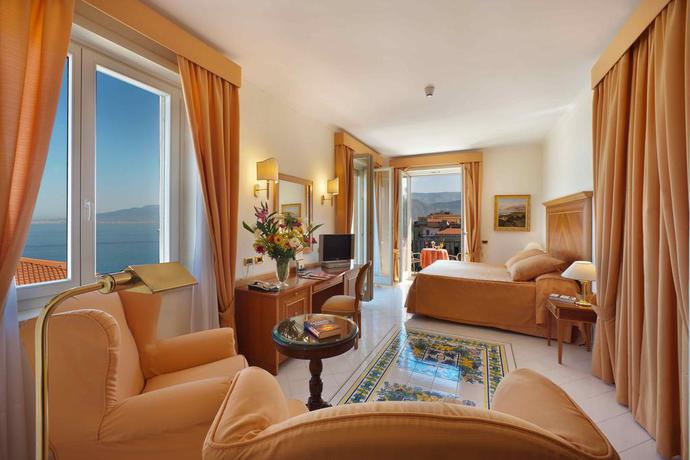Imagen general del Hotel Continental, Sorrento. Foto 8