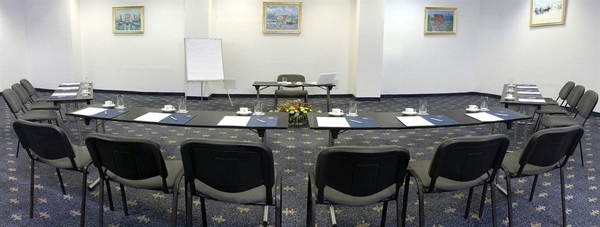 Imagen de los interiores del Hotel Continental Suceava. Foto 6