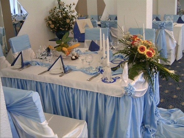 Imagen del bar/restaurante del Hotel Continental Suceava. Foto 3