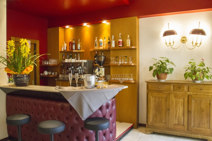 Imagen de los interiores del Hotel Continental, Turín. Foto 15