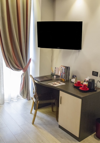 Imagen de la habitación del Hotel Continental, Turín. Foto 11