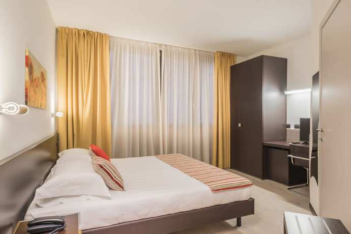 Imagen de la habitación del Hotel Continental Urban Art. Foto 5