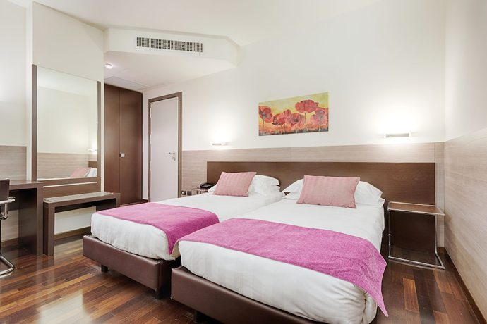 Imagen de la habitación del Hotel Continental Urban Art. Foto 13