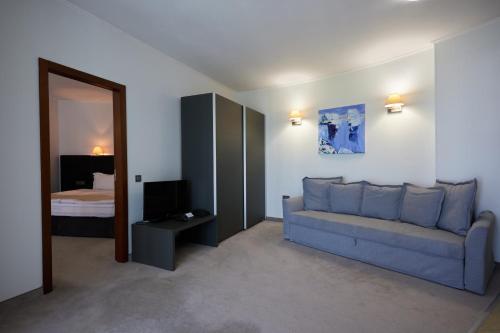 Imagen de la habitación del Hotel Continental, Varna Ciudad. Foto 11