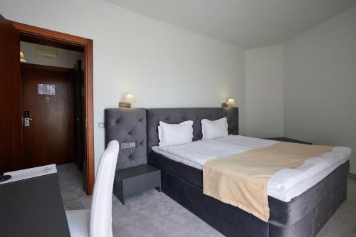 Imagen de la habitación del Hotel Continental, Varna Ciudad. Foto 14