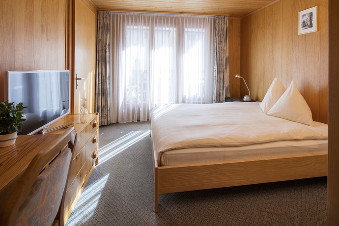 Imagen de la habitación del Hotel Continental, Zermatt . Foto 13