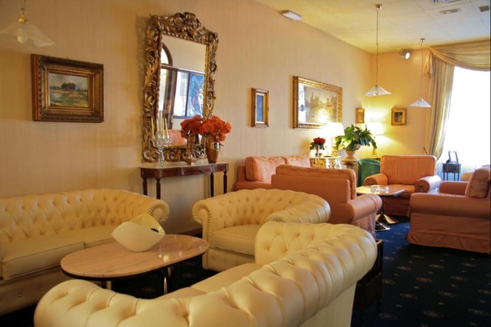 Imagen del bar/restaurante del Hotel Continentale, Arezzo. Foto 3