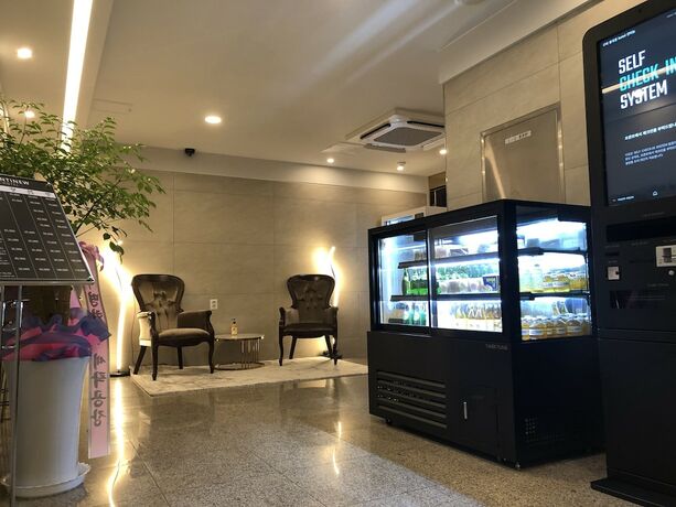 Imagen general del Hotel Continew. Foto 10
