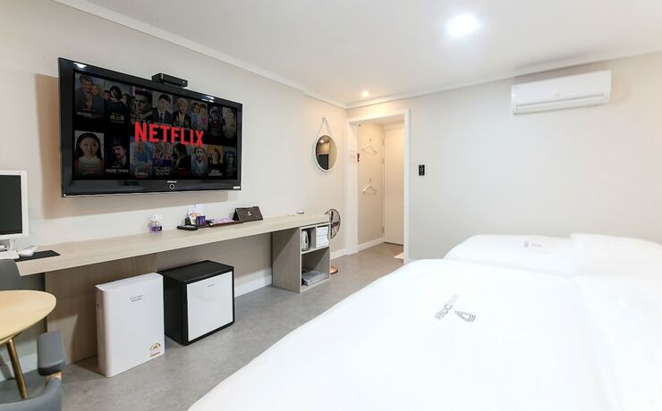 Imagen de la habitación del Hotel Continew. Foto 21