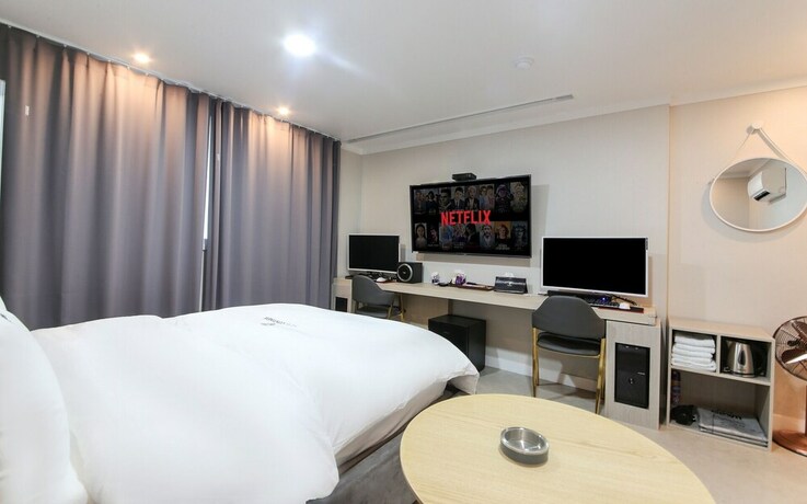 Imagen de la habitación del Hotel Continew. Foto 27