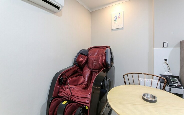 Imagen de la habitación del Hotel Continew. Foto 37