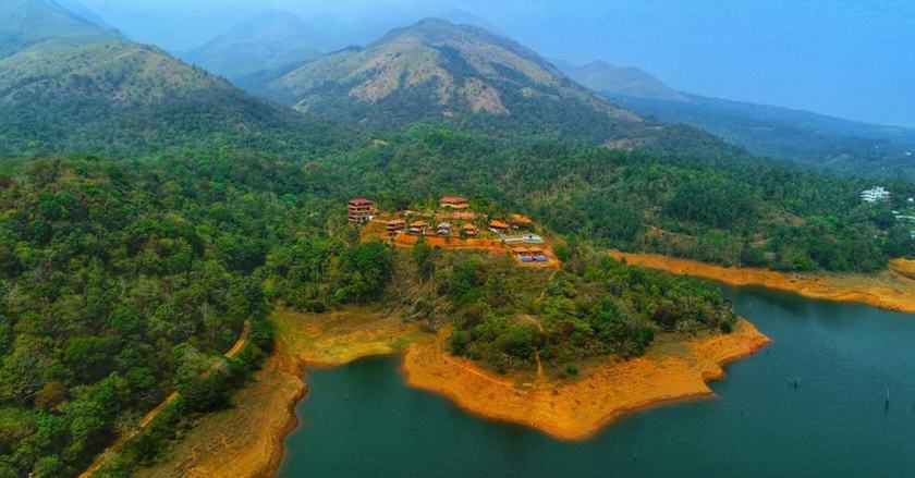 Imagen de los exteriores del Hotel Contour Island Resort and Spa. Foto 18