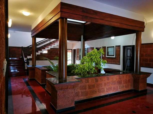 Imagen de los interiores del Hotel Contour Island Resort and Spa. Foto 19