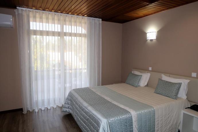 Imagen de la habitación del Hotel Contriz. Foto 9