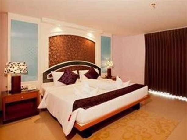 Imagen general del Hotel Convenient Grand. Foto 16