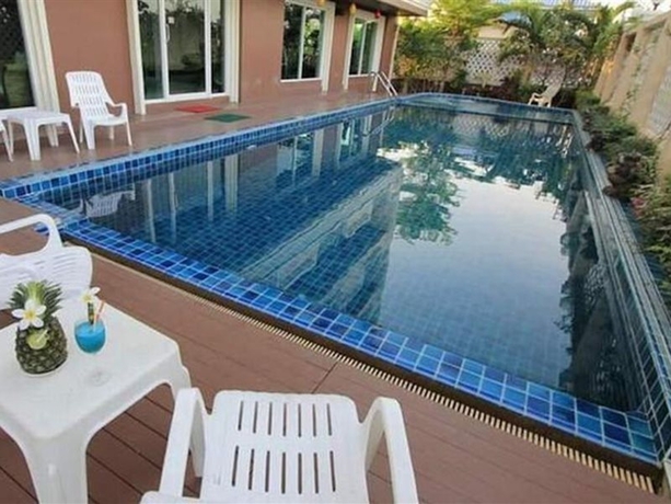 Imagen general del Hotel Convenient Grand. Foto 7