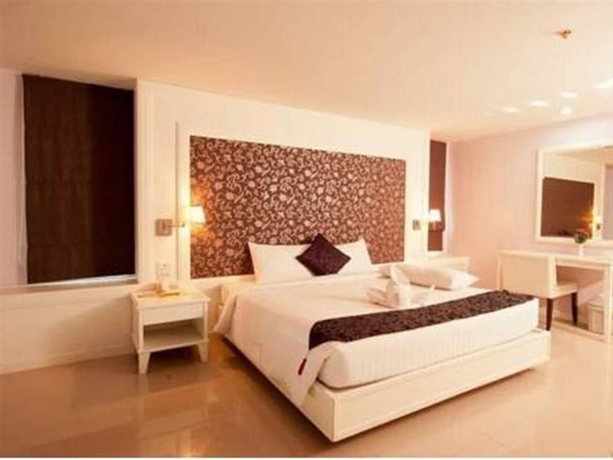 Imagen general del Hotel Convenient Grand. Foto 13