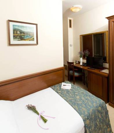 Imagen de la habitación del Hotel Convent. Foto 2