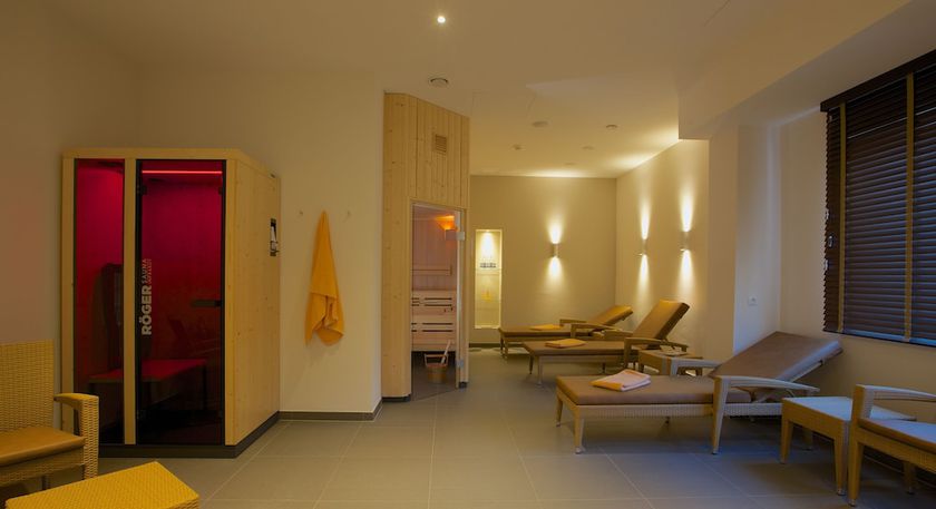 Imagen de la piscina del Hotel ConventGarten. Foto 20