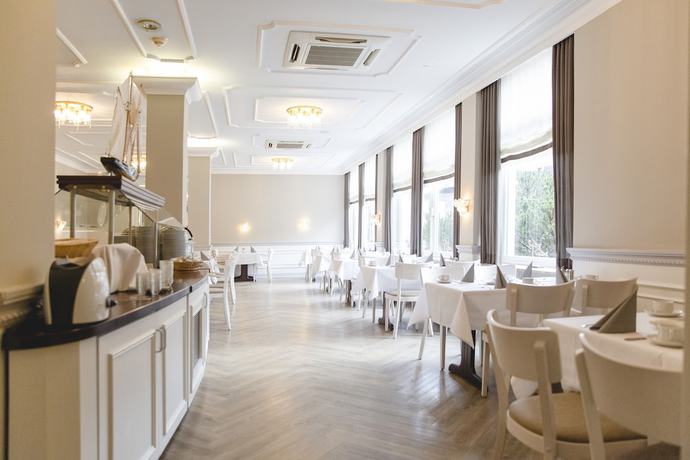 Imagen del bar/restaurante del Hotel ConventGarten. Foto 4