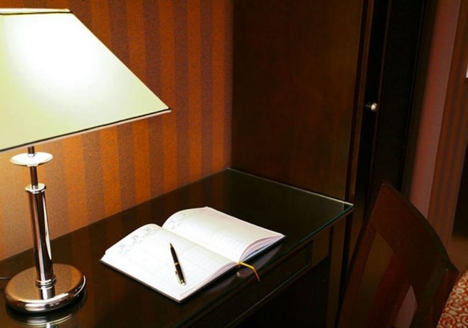 Imagen de la habitación del Hotel Convention Montparnasse. Foto 6