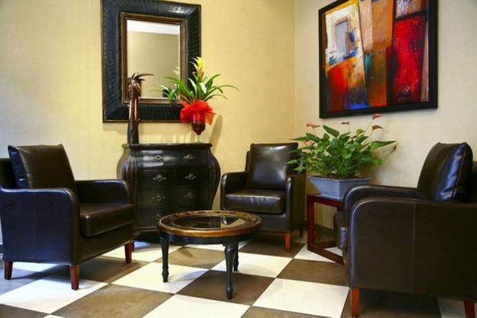 Imagen de los interiores del Hotel Convention Montparnasse. Foto 19