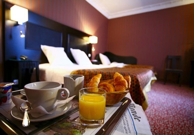 Imagen de la habitación del Hotel Convention Montparnasse. Foto 15