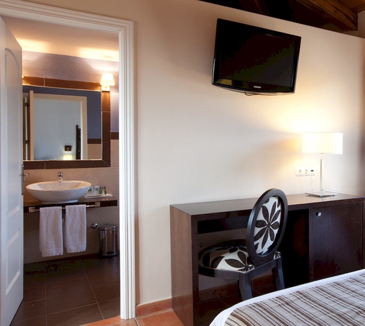 Imagen de la habitación del Hotel Convento Del Giraldo. Foto 12