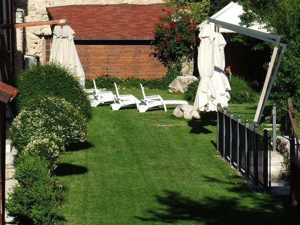 Imagen de los exteriores del Hotel Convento Di San Colombo - Dimora Storica. Foto 11