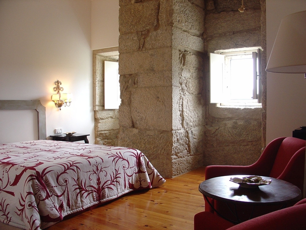 Imagen de la habitación del Hotel Convento Dos Capuchos. Foto 6