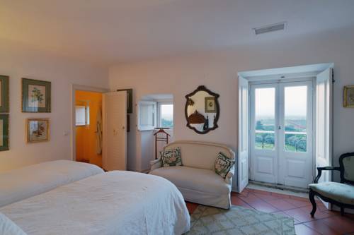 Imagen de la habitación del Hotel Convento Inn and Artist Residencies. Foto 3