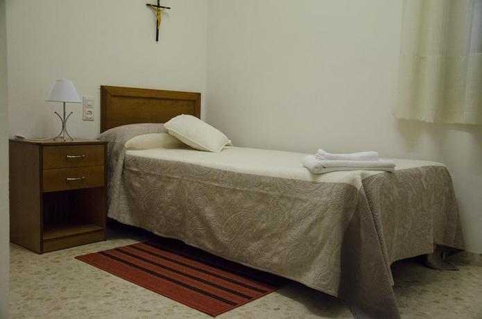 Imagen de la habitación del Hotel Convento Madre De Dios De Carmona. Foto 3