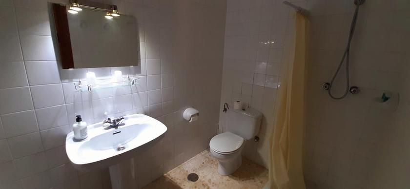 Imagen de la habitación del Hotel Convento Madre De Dios De Carmona. Foto 6