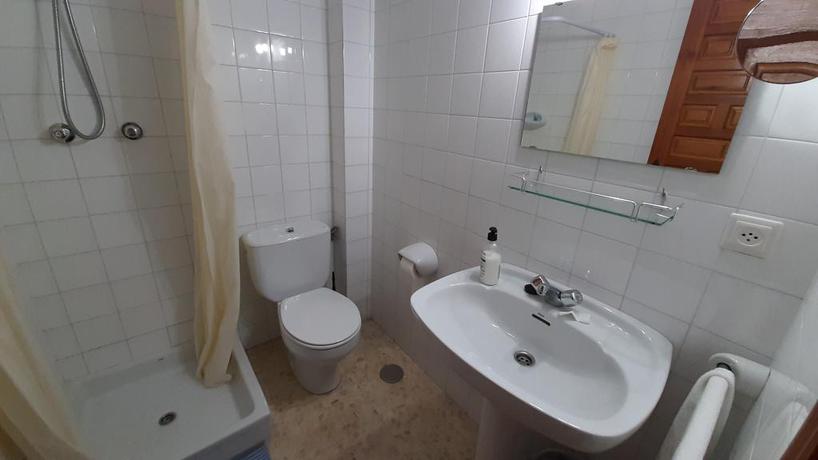 Imagen de la habitación del Hotel Convento Madre De Dios De Carmona. Foto 10