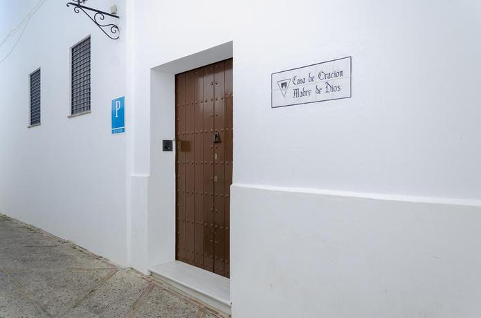 Imagen de los exteriores del Hotel Convento Madre De Dios De Carmona. Foto 11