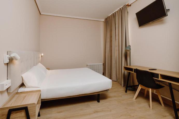 Imagen de la habitación del Hotel Convento Miranda. Foto 4