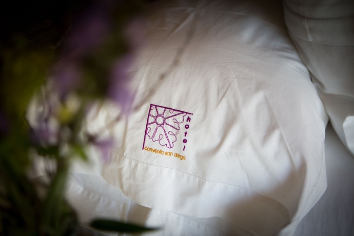 Imagen de la habitación del Hotel Convento San Diego. Foto 12